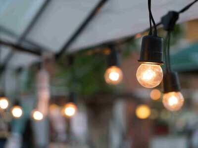 Kaasaegne LED-terassi valgustus: kuidas luua hubane õhkkond õues?